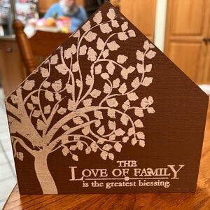 Decorative Wooden Family Sign, The Love Of Family, NWOT